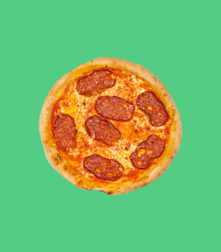 Pizza bezglutenowa - ostre salami